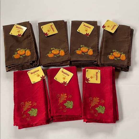 Fall/Thanksgiving Embroidered Napkins Set - Brown and Dark Red - Picture 1 of 7